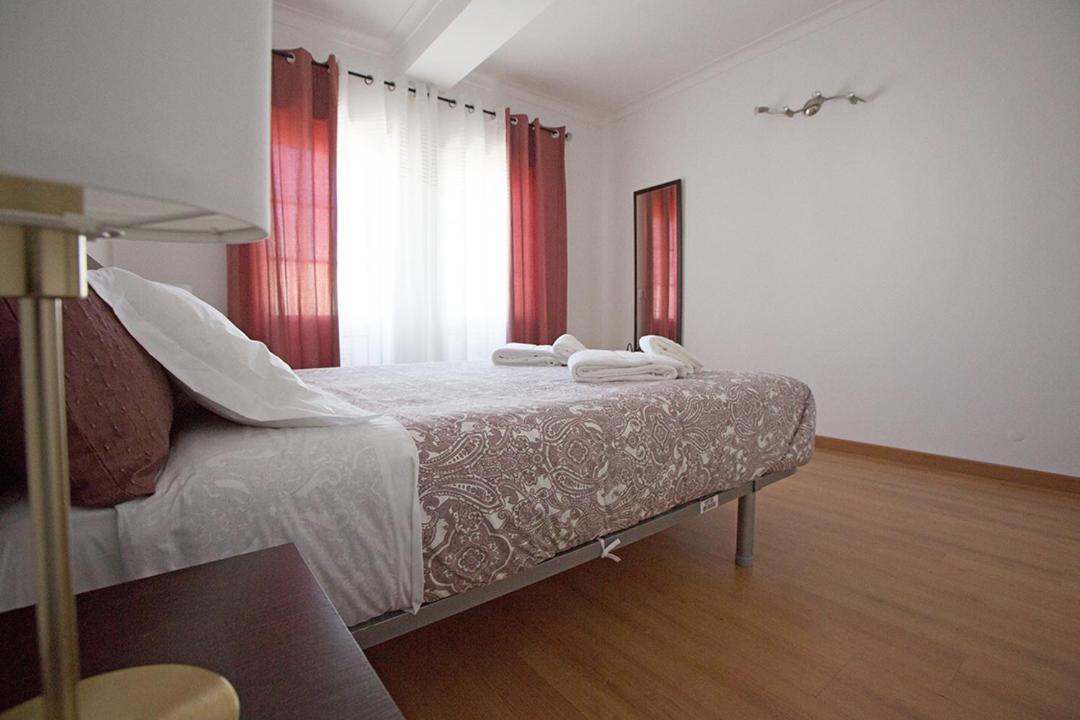 Waters House - Feel At Home Ir Our Sea Peniche Esterno foto
